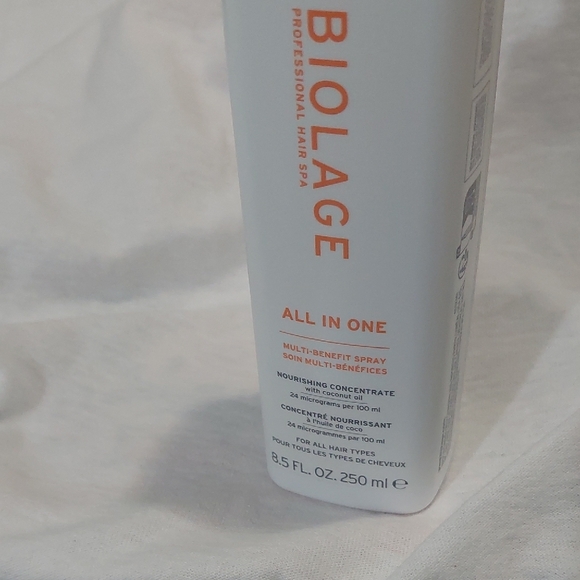 Biolage All In One Multi-Benefit Hairspray - White - Picture 7 of 8